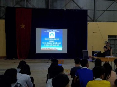 TUYÊN TRUYỀN GIÁO DỤC SỨC KHỎE SINH SẢN VỊ THÀNH NIÊN