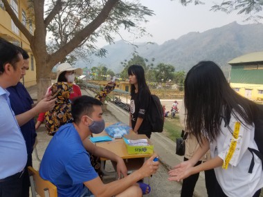 Trường DTNT THPT Huyện Mường Ảng phòng, chống dịch bệnh viêm đường hô hấp cấp do virus Corona.