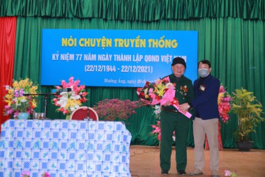 TRƯỜNG PTDTNT THPT HUYỆN MƯỜNG ẢNG  GẶP MẶT, NÓI CHUYỆN TRUYỀN THỐNG NHÂNKỶ NIỆM 72 NĂM NGÀY THÀNH LẬP QUÂN ĐỘI NHÂN DÂN VIỆT NAM (22/12/1944 – 22/12/2021)