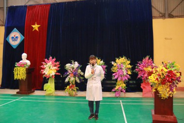 TRƯỜNG PTDTNT THPT HUYỆN MƯỜNG ẢNG PHỐI HỢP VỚI TRUNG TÂM KIỂM SOÁT BỆNH TẬT TỈNH ĐIỆN BIÊN TỔ CHỨC BUỔI  TRUYỀN THÔNG VỀ PHÒNG CHỐNG TÁC HẠI CỦA RƯỢU BIA