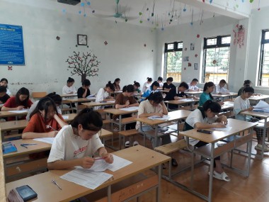 Trường PTDTNT THPT huyện Mường Ảng đẩy mạnh công tác ôn tập thi tốt nghiệp THPT năm 2023