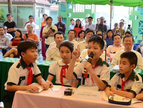 Giải Toán qua Internet  - ViOlympic là cuộc thi dành cho học sinh từ lớp 1 đến lớp 12 trên toàn quốc được Bộ GD&ĐT phối hợp cùng FPT tổ chức từ năm 2008 đến nay.