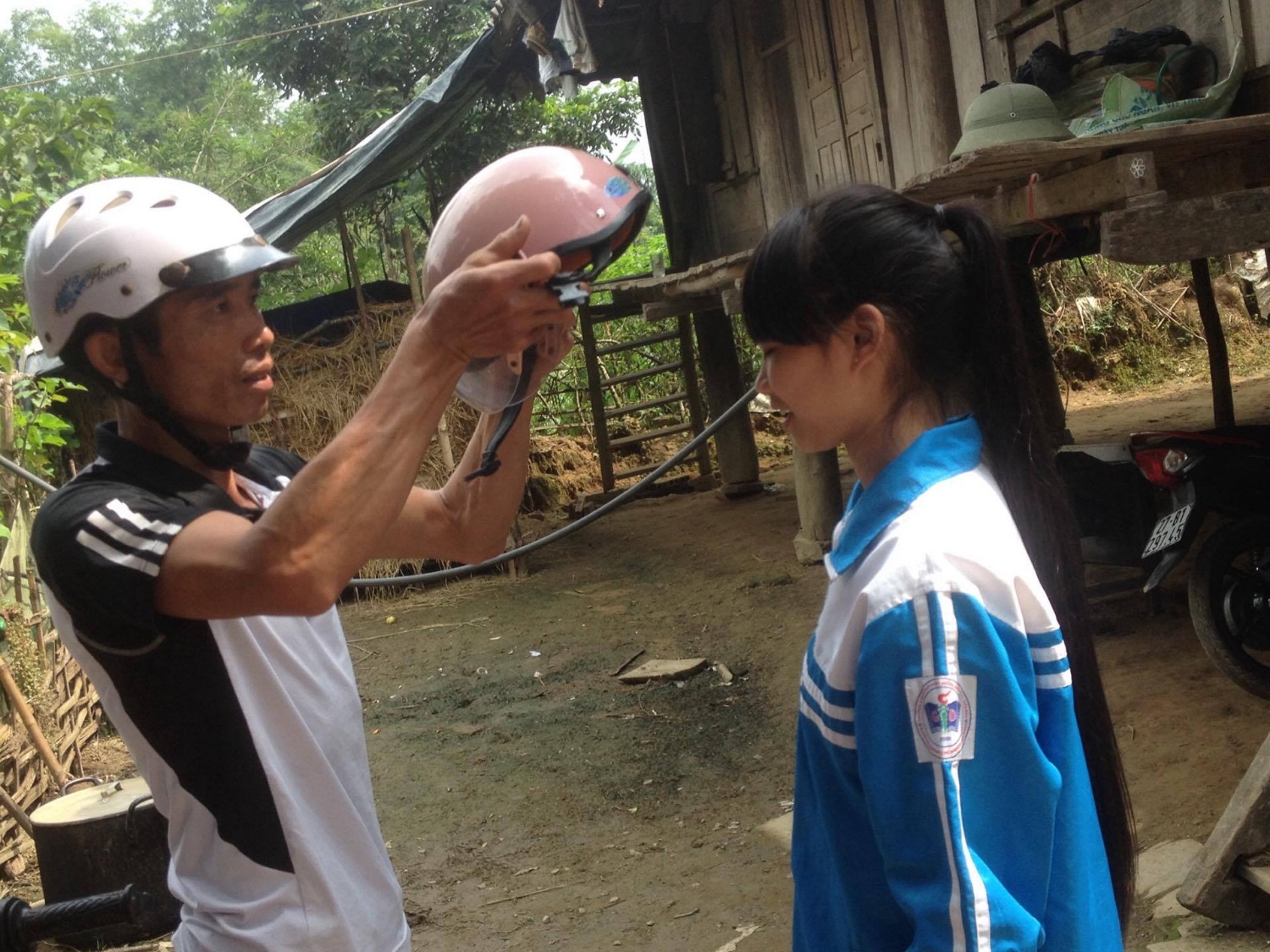 doi mu bao hiem cho con