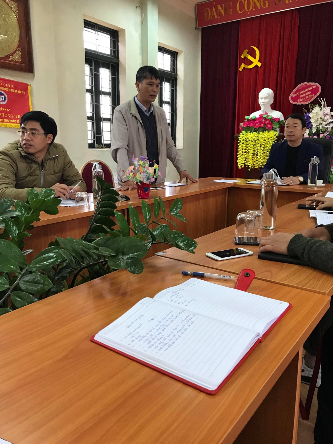 Gửi thầy – đồng chí phó hiệu trưởng Nguyễn Thành Chi của chúng tôi!