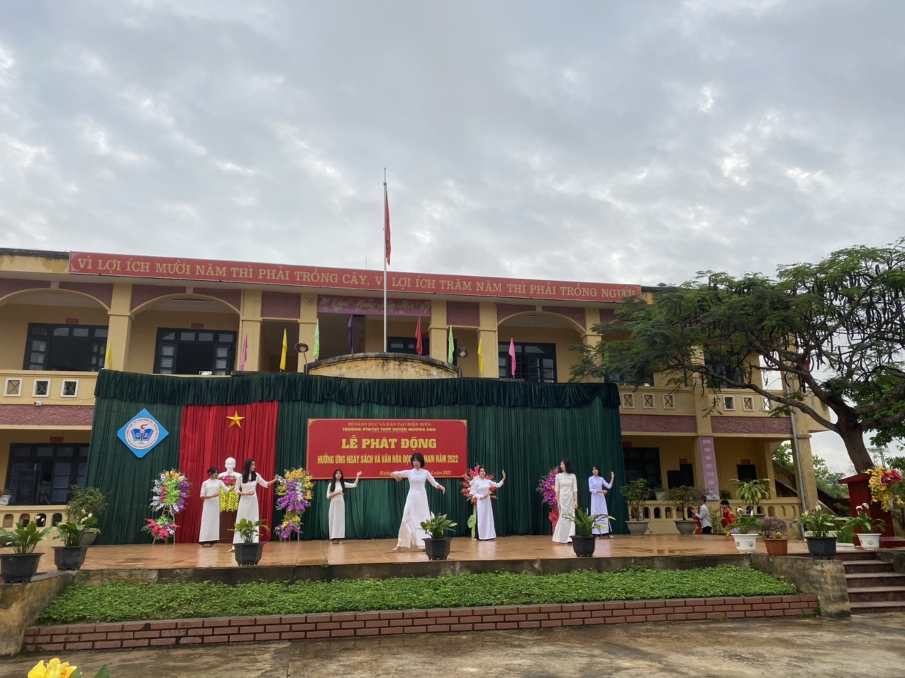 65ea053be1b52feb76a4