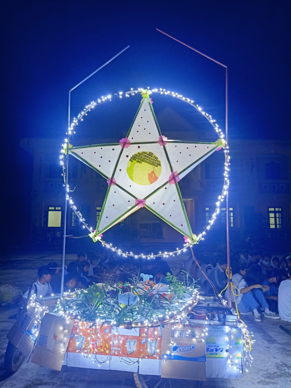 Ảnh 2 Sản phẩm đèn ông sao (2)