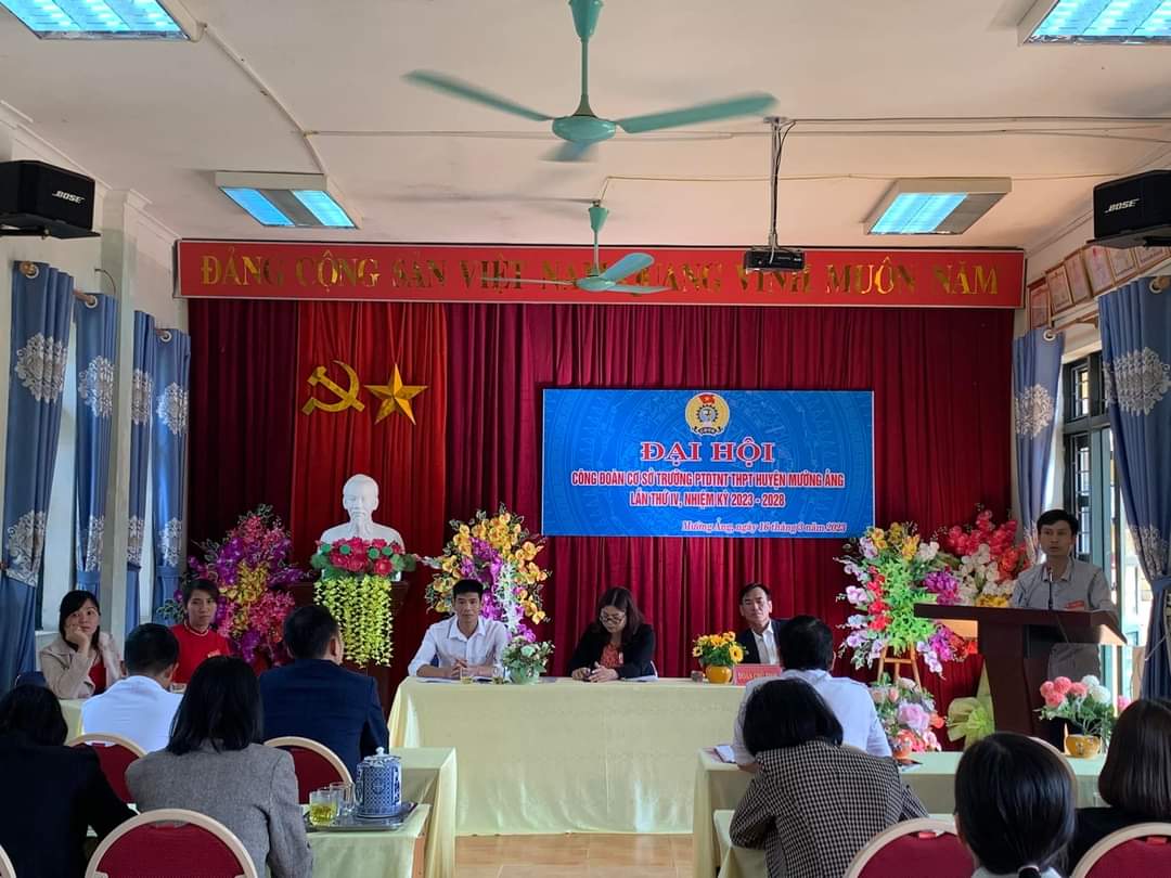 Ảnh 1 Đại hội công đoàn trường PTDTNT THPT huyện Mường Ảng