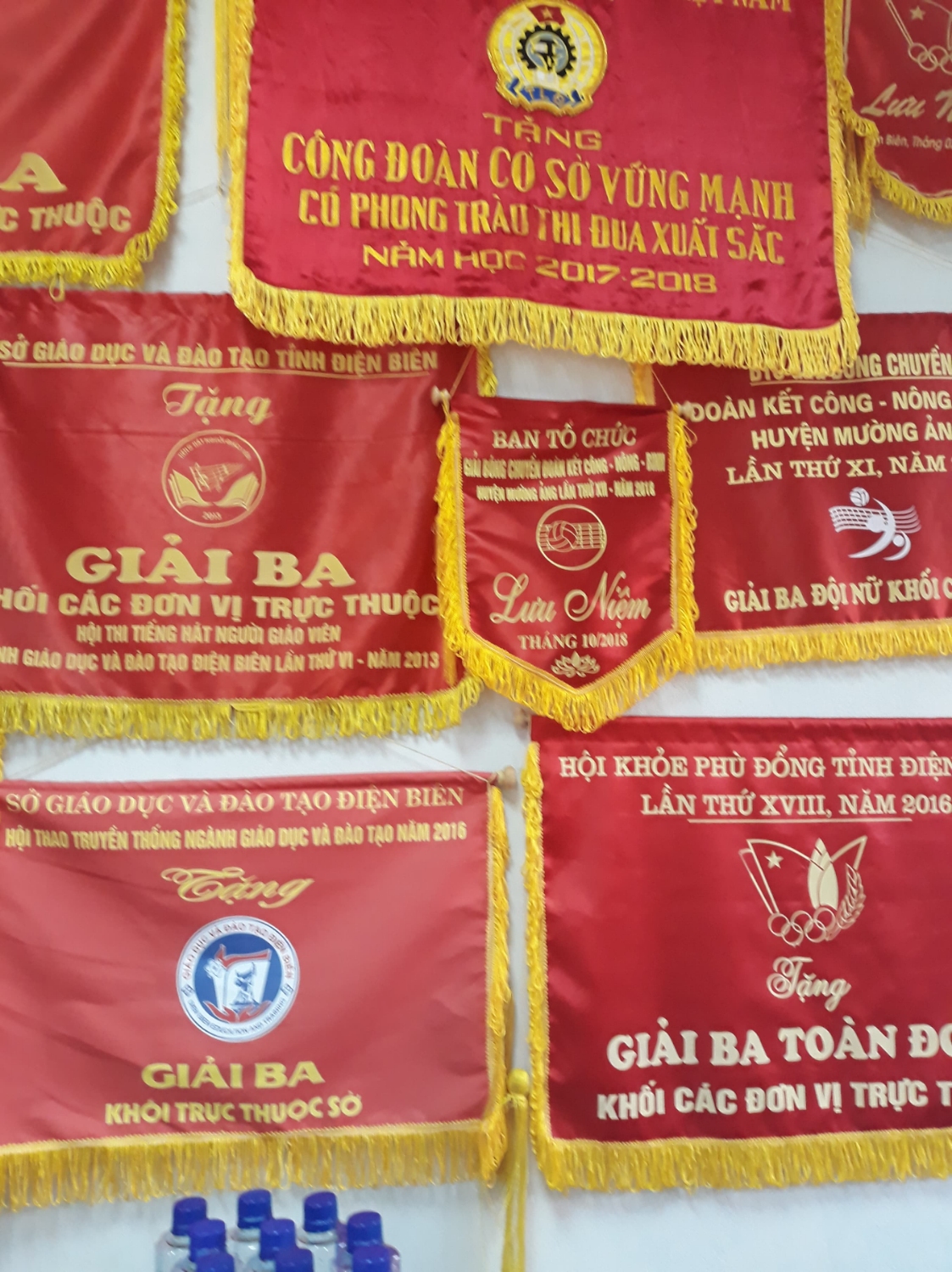 Thành tich của nhà trường trong những năm học vừa qua